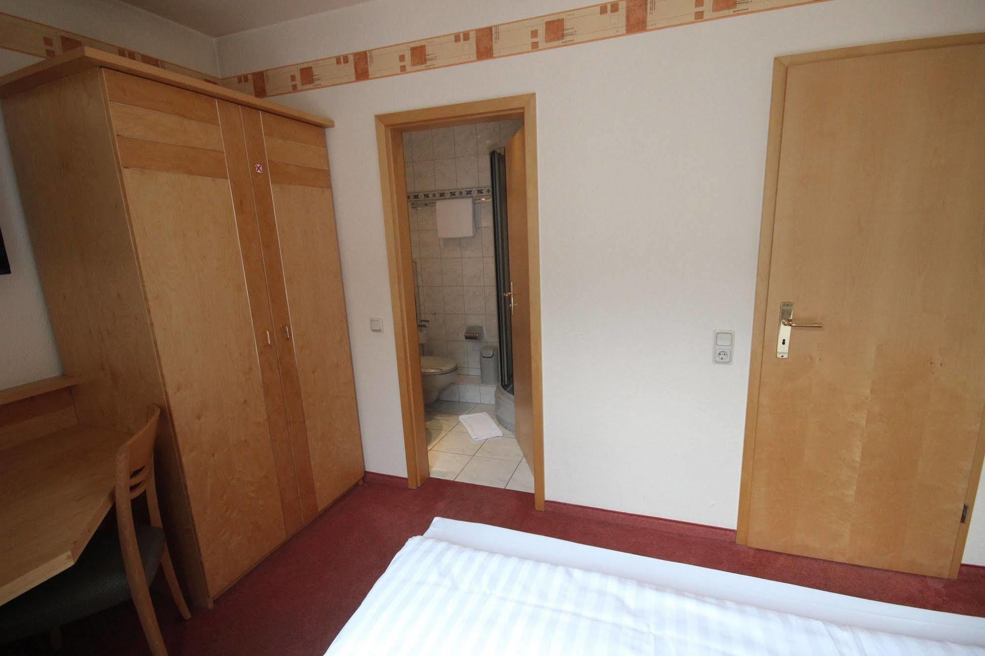 Glockengasse 3* Keulen